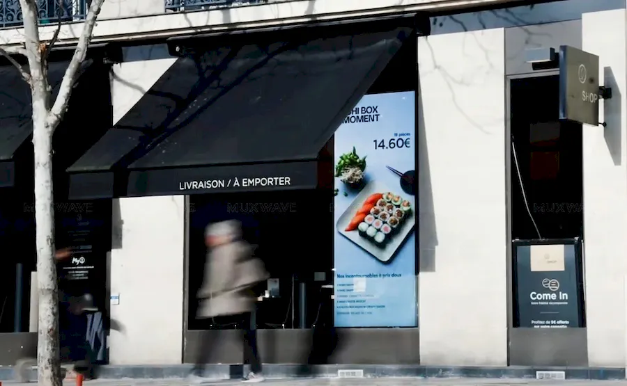 transparent-led-screen-project-case-paris-sushi-shop-3